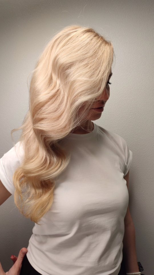 marina.kuznets_ в LOOKY. #totalblond.,#lorealprorussia,#lorealproperm,#lorealproeducationrussia. 🤗Технически сложно ...