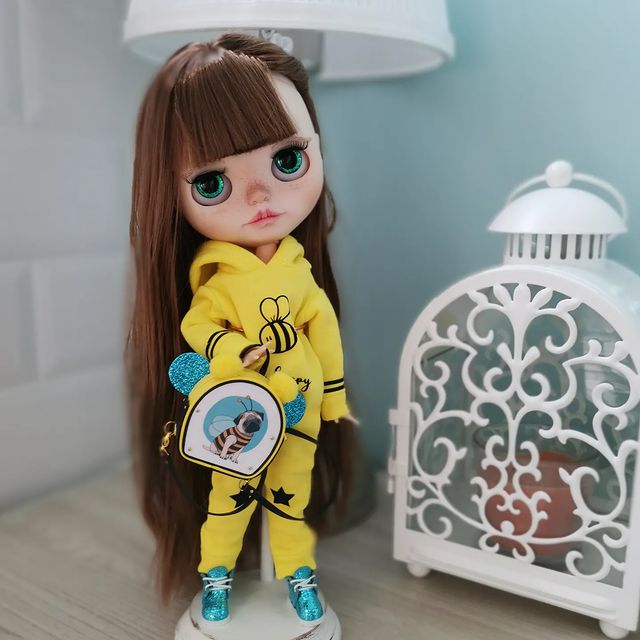 nadine.fleur.doll в LOOKY. #блайз,#куколка,#кастомблайз,#блайзМосква,#блайзкастом,#подарокдочке,#подарокдевочке,#подарок,#чтоподарить,#blythe,#blythedoll,#blytheclothes,#dollphotography,#customdoll,#blythemania,#blytherus,#blytherussia. Иногда так бывает, ч...