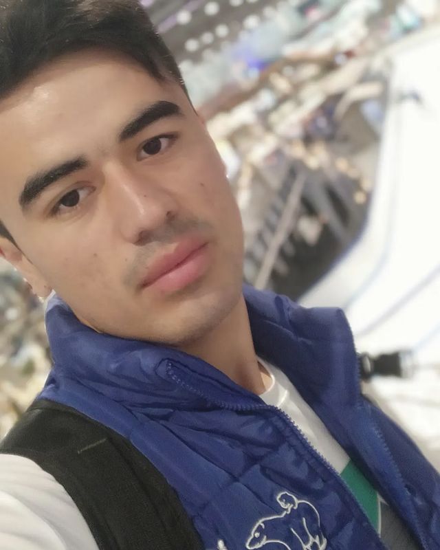 muslimbek_gulomjonov в LOOKY. #travel,#travelday,#travelphotography,#tourism,#harrypotter,#icecity,#tashkent,#tashkentcity,#uzbekistan🇺🇿,#muslimbek_gulomjonov. Travel day 2

#trave...