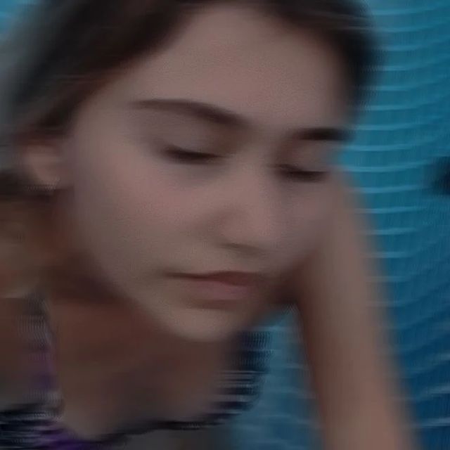 _.luiza._.d в LOOKY. #pooltime. #pooltime
