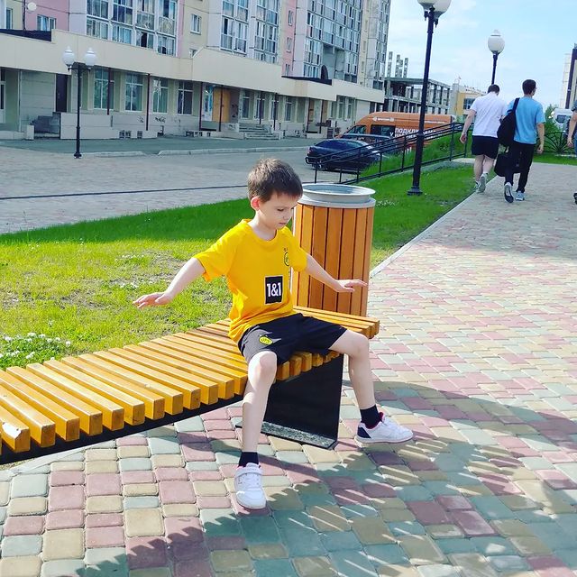 velikorusia в LOOKY. . null