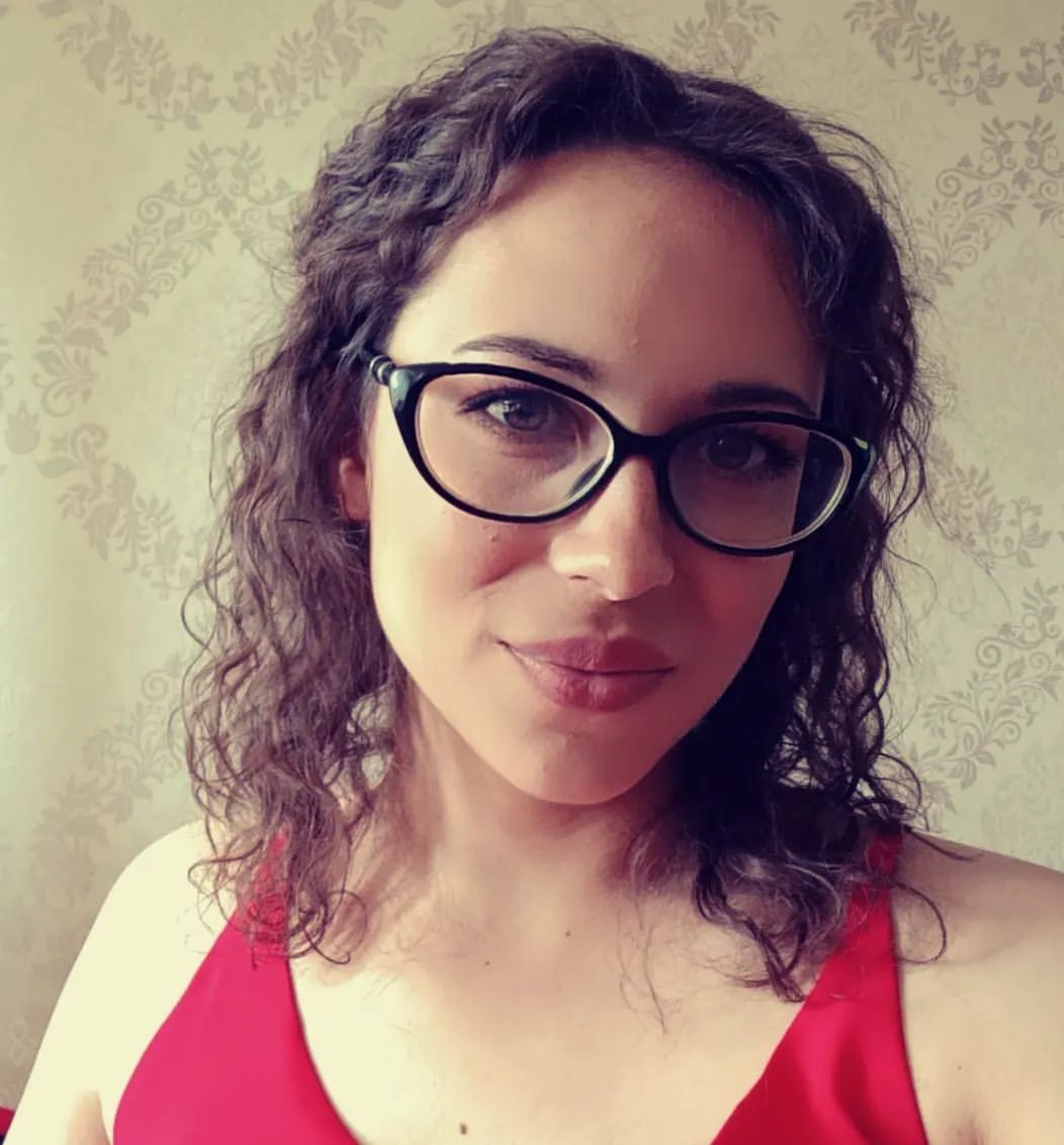 yana__sv1 в LOOKY — Ваша жизнь зашла в тупик?

Давайте попробуем начать новую жи