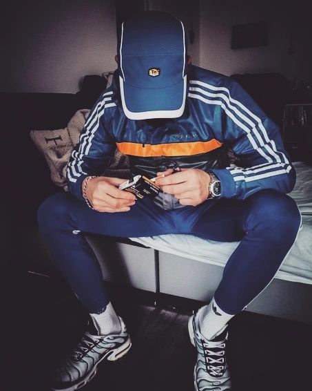 dimeptgay в LOOKY. . null