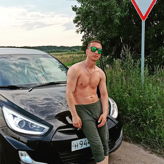 freegad_is_not_a_boat в LOOKY. . null