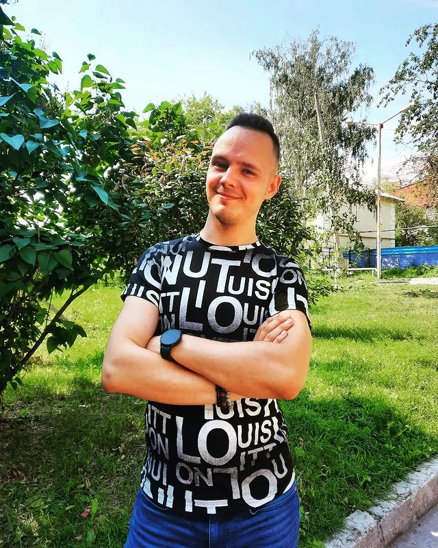 _aleksee8_nikita_ в LOOKY. #летоТепло. #летоТепло

Обстанов...