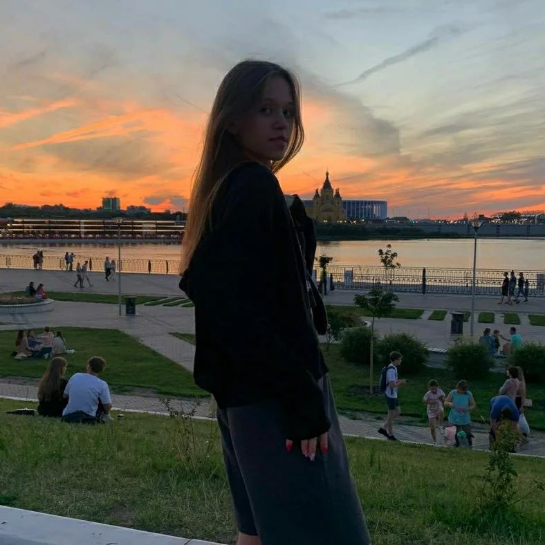 anya_soloveva_