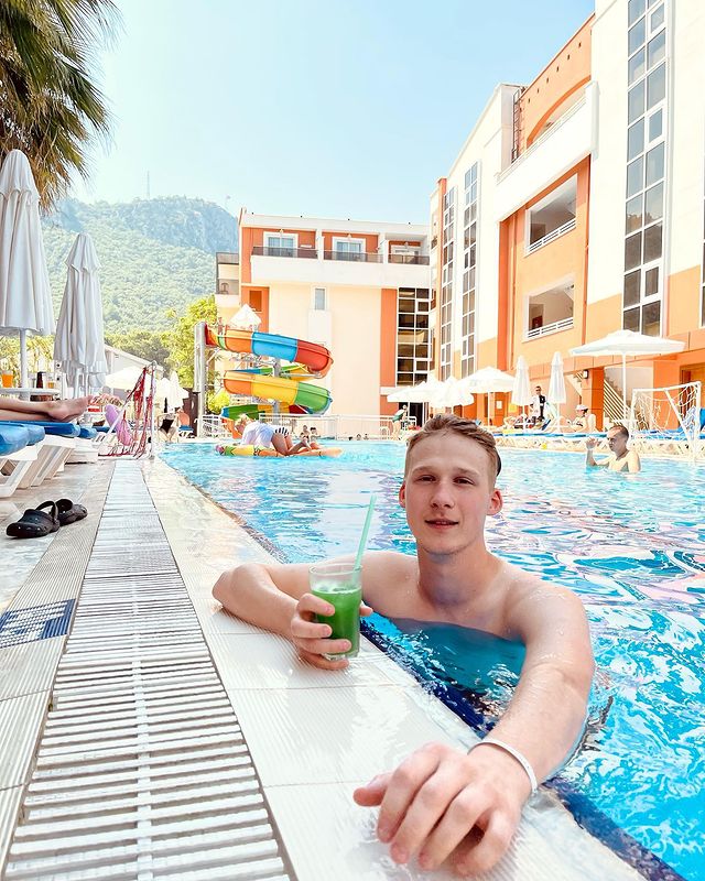 mrmaisky в LOOKY. #отпускотвсех,#отдых,#турция,#кемер,#laviahotels. Наконец то отпуууск)...