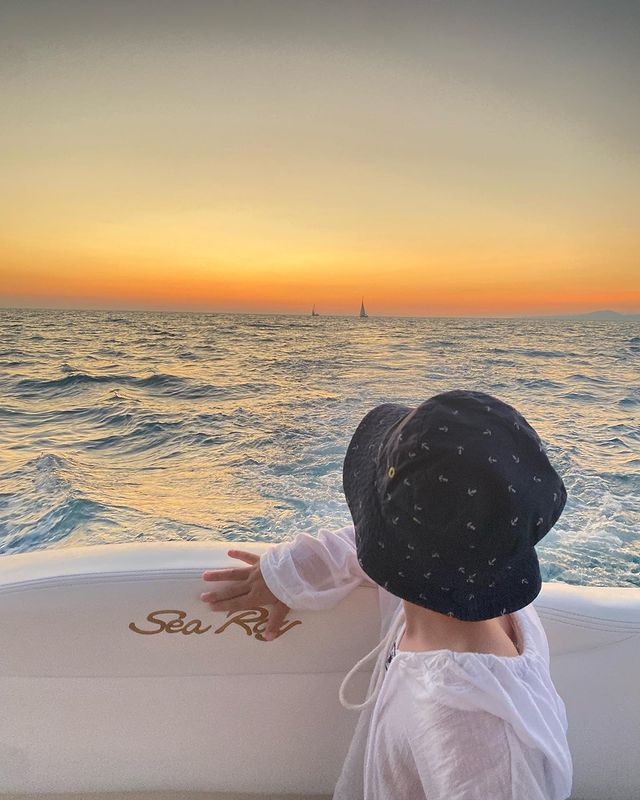 bryuhanovass в LOOKY. . null