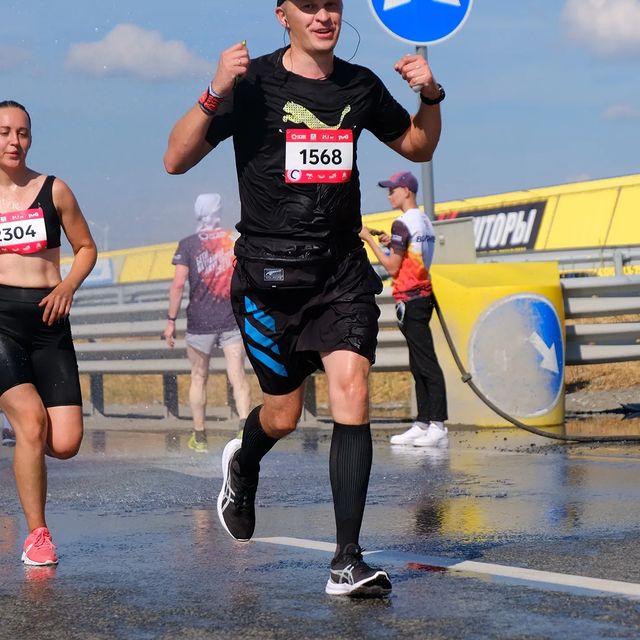 deniskh83 в LOOKY. #eamarathon,#спортжизнь,#жизньвдвижении,#заспорт. Полумарафон "Европа-...