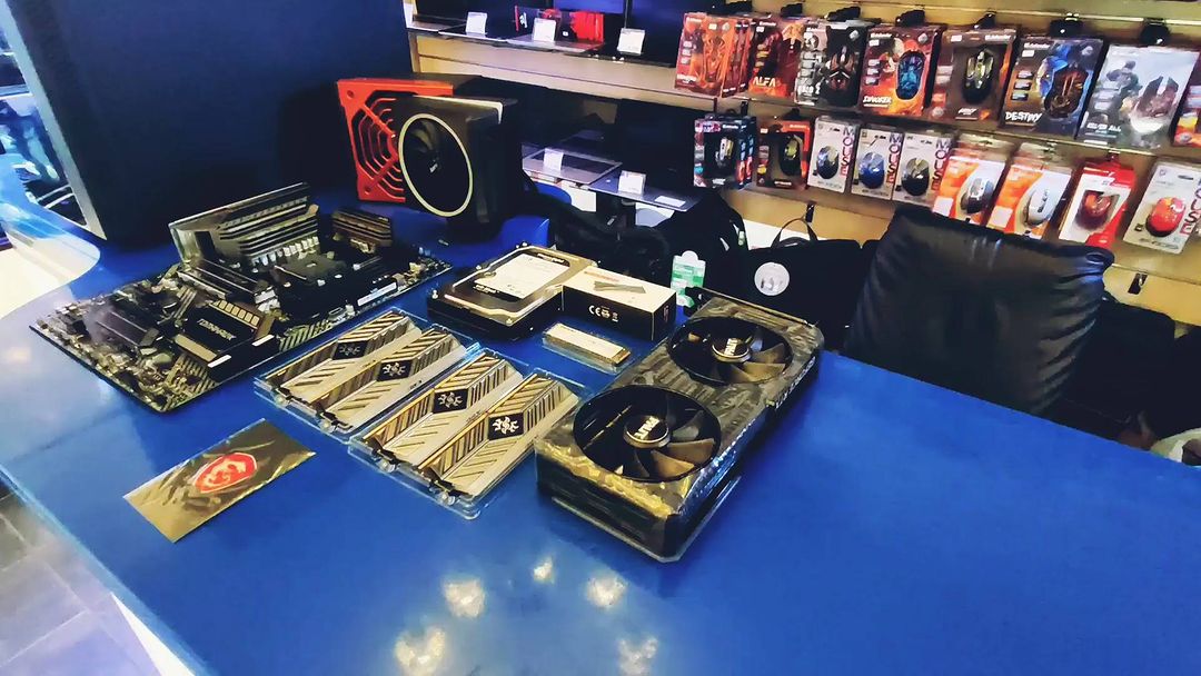 gladkovmax в LOOKY. . Игровой компьютер 19...
