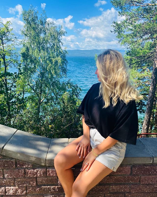 Нинуля 🖤 мама двойняшек • Иван •Мария в LOOKY. . ❤️❤️❤️