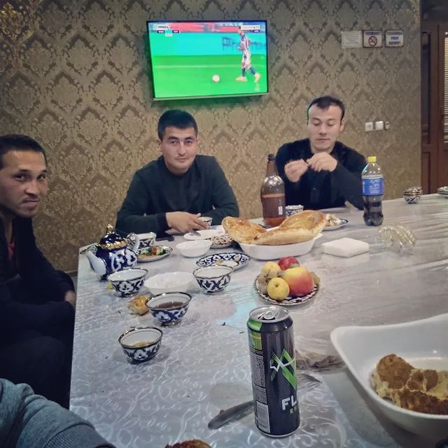 sobirjonow в LOOKY. . Javlonbek oshnam yah...