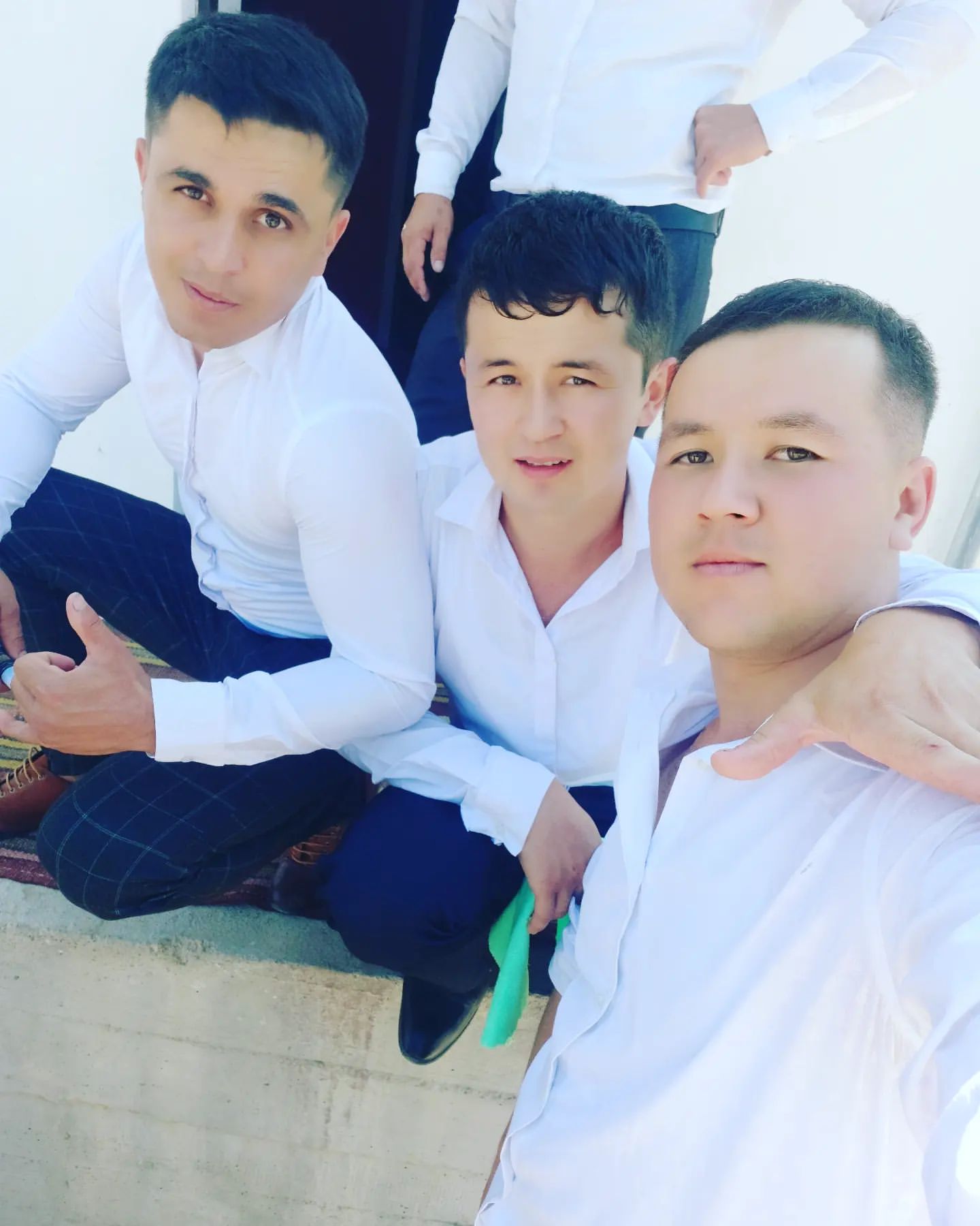 koomilbek в LOOKY. . null