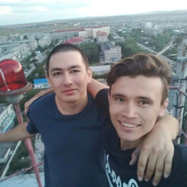 arthurmarkov в LOOKY. #tbt,#sibay,#roofing. Dat was in august 20...