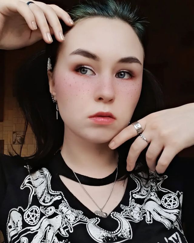 violet_mojito в LOOKY. #greenapelsin#witch#witchcraft#freckles#snakes#blacklove#anime#animetyan#kawaii#kuro#neko#pearl#lfl#sfs#girlinblack#тьма#ведьма#колдовство#змея#daily#selca#liketime. Твои поступки для ме...