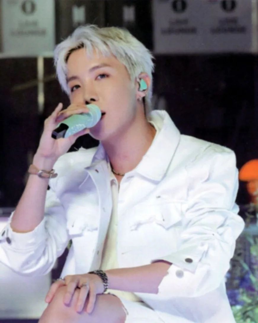 bangtan_boys_a.r.my в LOOKY — фото 7