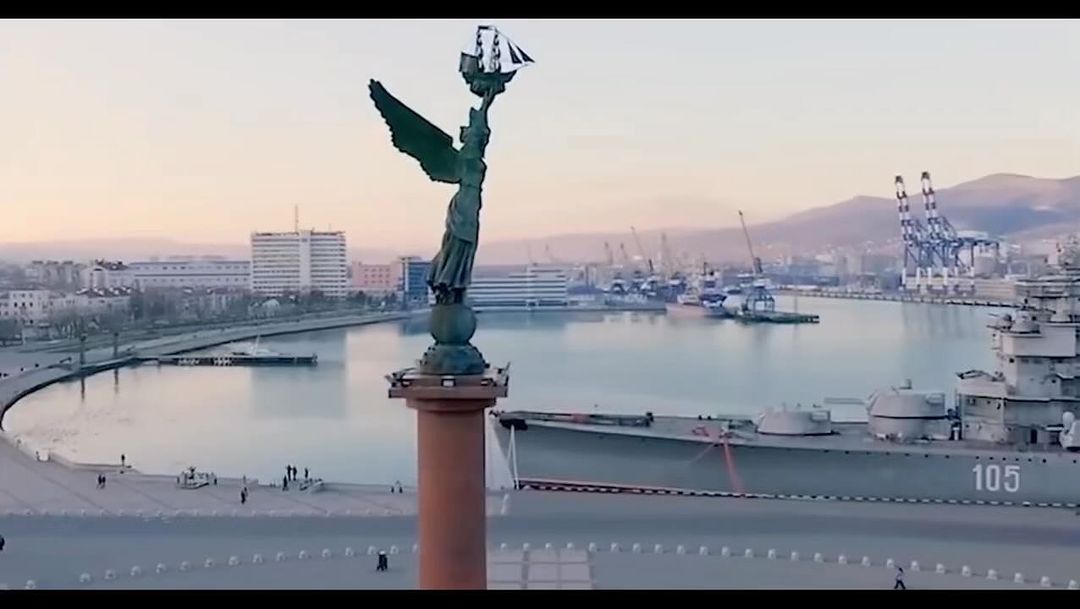 knv_official в LOOKY. #russia,#move,#moving,#motherland. 16 reasons not move ...