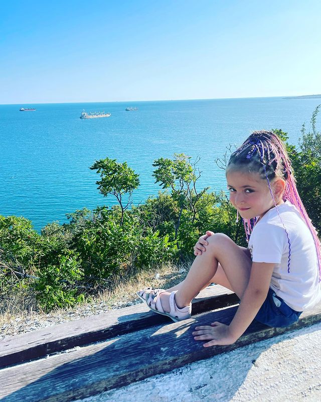 seroj_var_64 в LOOKY. . Доча❤️