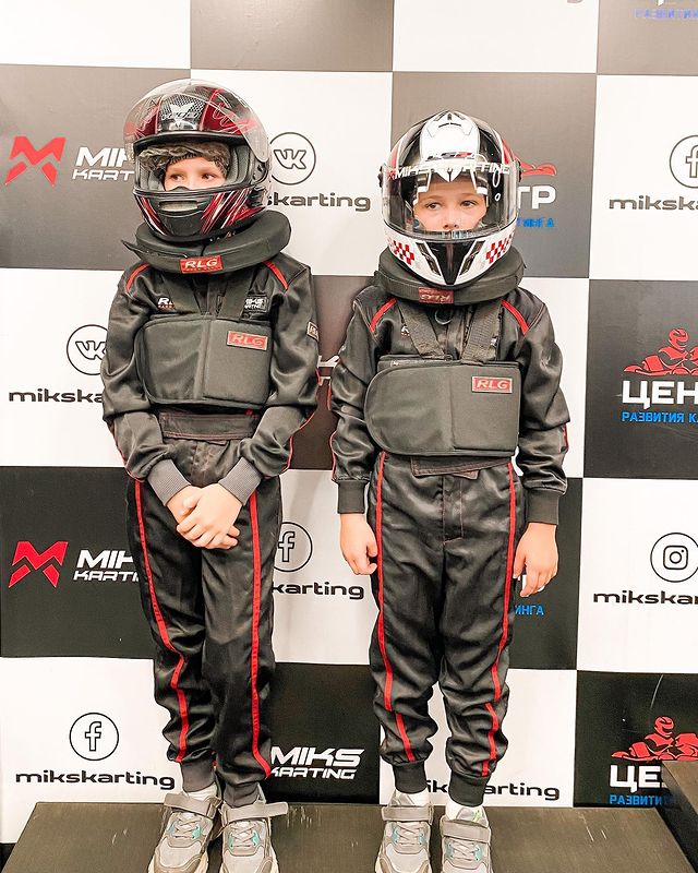 duseeva.ira в LOOKY. #братья_шаговы. Мои пилоты 🥰🏁🏎👏�...