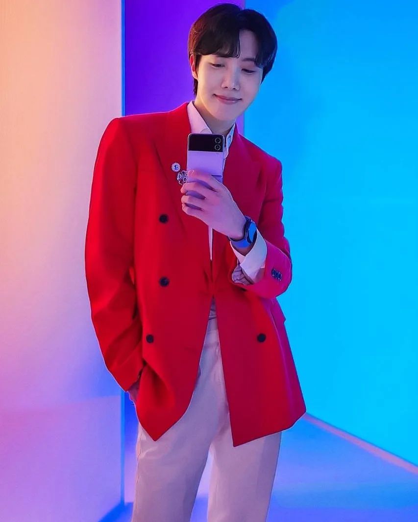 bangtan_boys_a.r.my в LOOKY — фото 5