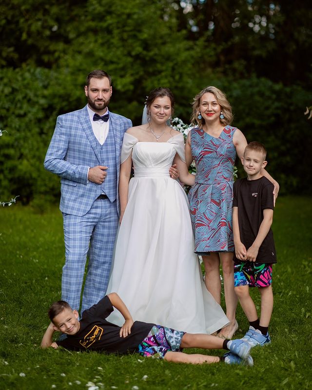 duseeva.ira в LOOKY. #АлексейАлёна_30.07,#чередуСвадебДусеевыхСчитаюОткрытой,#следующий,#братья_шаговы. #АлексейАлёна_30.07
...