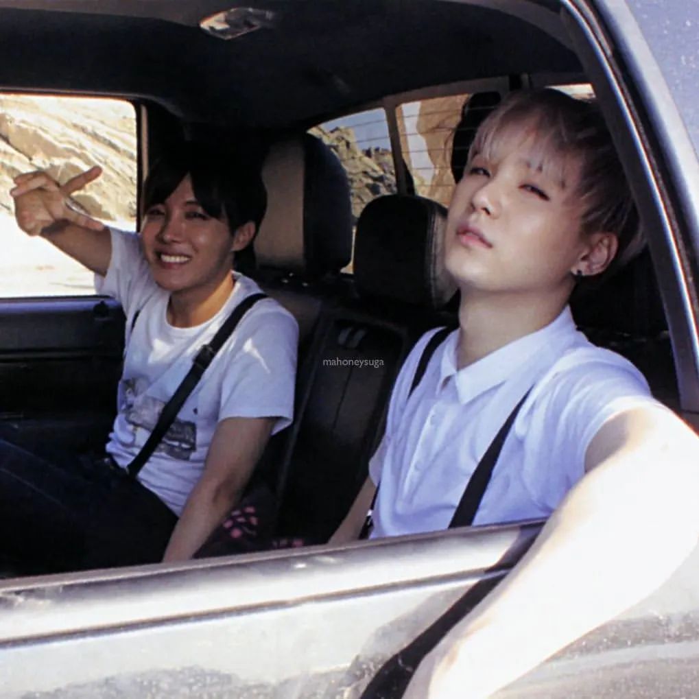 bangtan_boys_a.r.my в LOOKY — фото 4