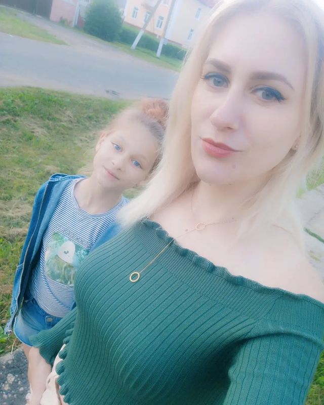 elina.liliya в LOOKY. #моилюбимыедевочки,#девчули,#мамадочки,#люблю,#мояПолина,#мояУльяна,#красотки,#принцессы👑. #моилюбимыедевочки #...