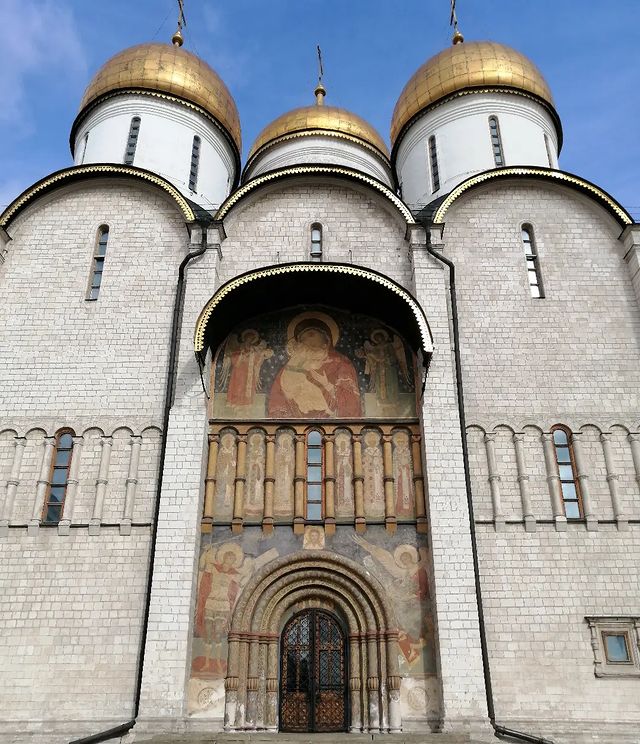 iraidochka_9467 в LOOKY. #безфильтров,#хорошокогдахорошо,#всеидеткакнадо,#начинаетсястебя,#осень,#москва,#собор,#мечтысбываются. #безфильтров #хорошо...