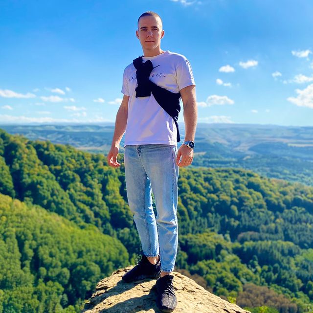 dmitriev.88 в LOOKY. . null