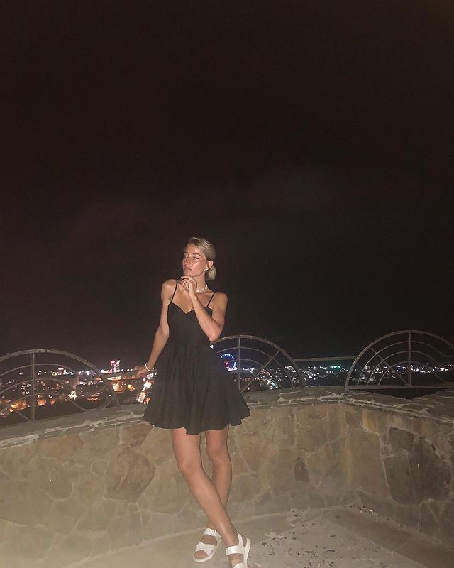 nika_vernykh в LOOKY. . 🥂