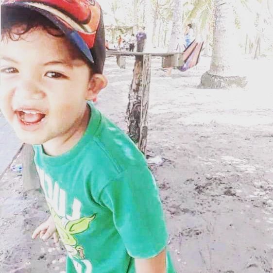frankdany22 в LOOKY — Feliz día del niño mi gordo.....a la distancia....con amor p
