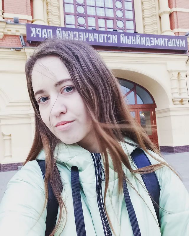 a.n.stsha в LOOKY. . null