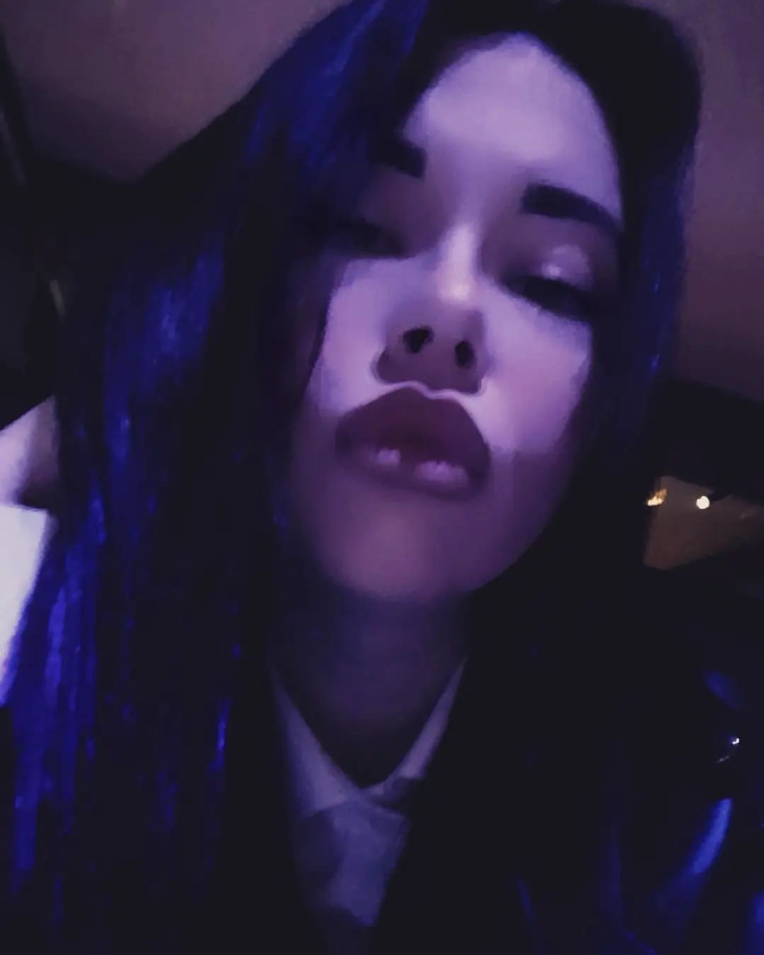 agapova9354 в LOOKY. . 👑 этот мир приподно...
