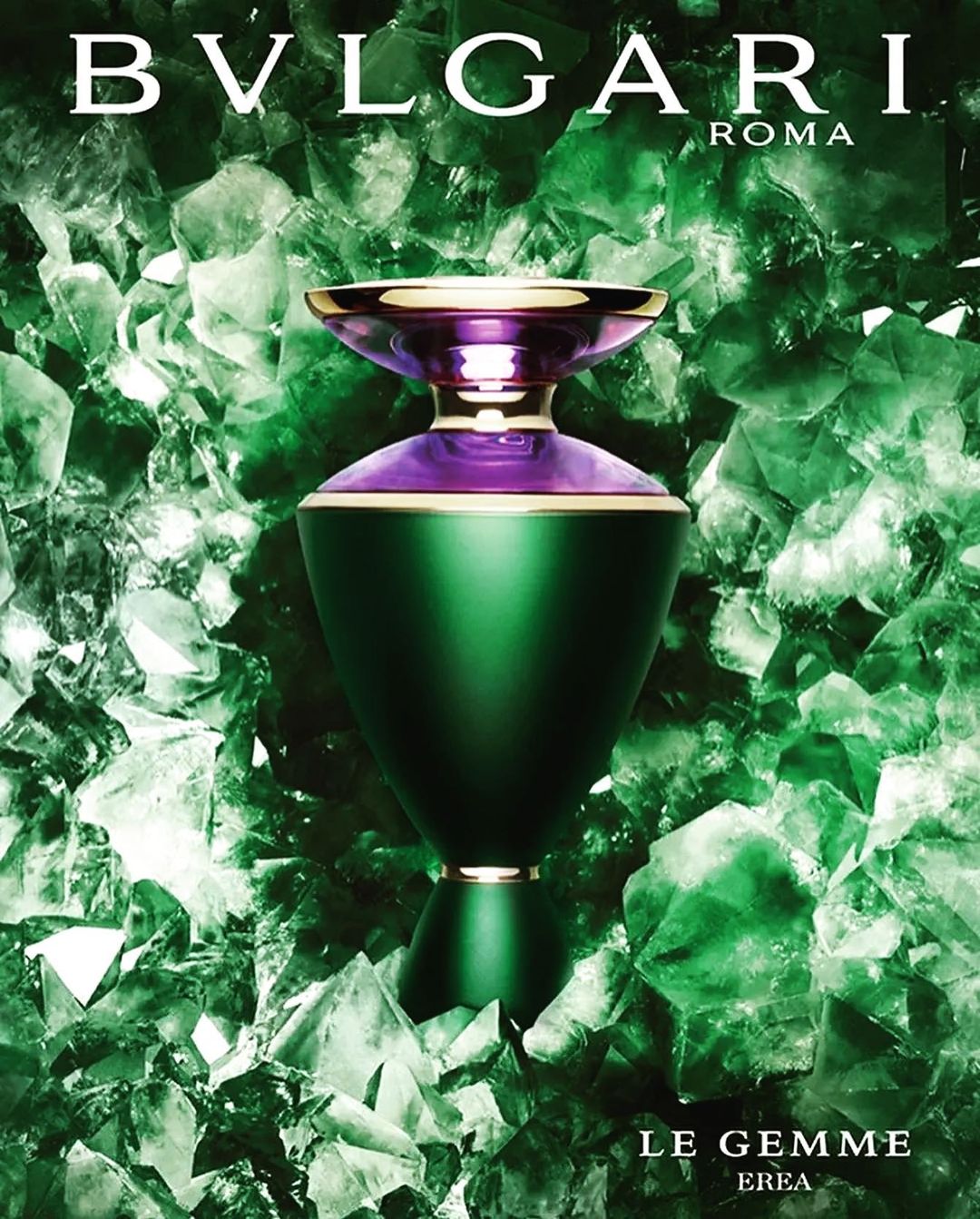 Erea  от  Bvlgari
Бренд Bvlgari помогает женщине создать образ роскошной соблазнительницы не только с помощью шикарных ювелирных изделий, но и не менее «драгоценных» ароматов.
Потрясающий флакон, потрясающий аромат. Аметистовое стекло флакона контрастирует с переливающимися гранями зелёного агата, напоминая об игре цветов в высоком ювелирном искусстве Дома Bvlgari. Парфюмер Альберто Морильяс превратил дерзкую красоту зелёного агата в великолепный аромат.

Захватывающий, тёплый и утончённый, Bvlgari Le Gemme Erea — это восточный древесный аромат, который раскрывается пряными верхними нотами  зелёного кардамона, прежде чем обнажить сердечные ноты великолепного смолисто-дымного сомалийского ладана, смешанного с исключительной мадагаскарской ванилью, тепло струящейся по коже.

🎶 абсолют ванили, белый ладан, зеленый кардамон⠀

Цена на распив
💜3мл-800₽
💜5мл-1500₽
💜10мл-2600₽‼️
Для заказа пишите в директ или WhatsApp/Viber +79139354587
Доставим в любой город!
Доставка по Новосибирску бесплатно от 2000руб.
#селективнаяпарфюмерия #распив #нишеваяпарфюмерия #междoметие #распивселектив #парфюм #парфюмновосибирск #нишевыйпарфюм #absoluteparfumensk #bvlgari #bvlgarierea #bvlgarilegemmeerea