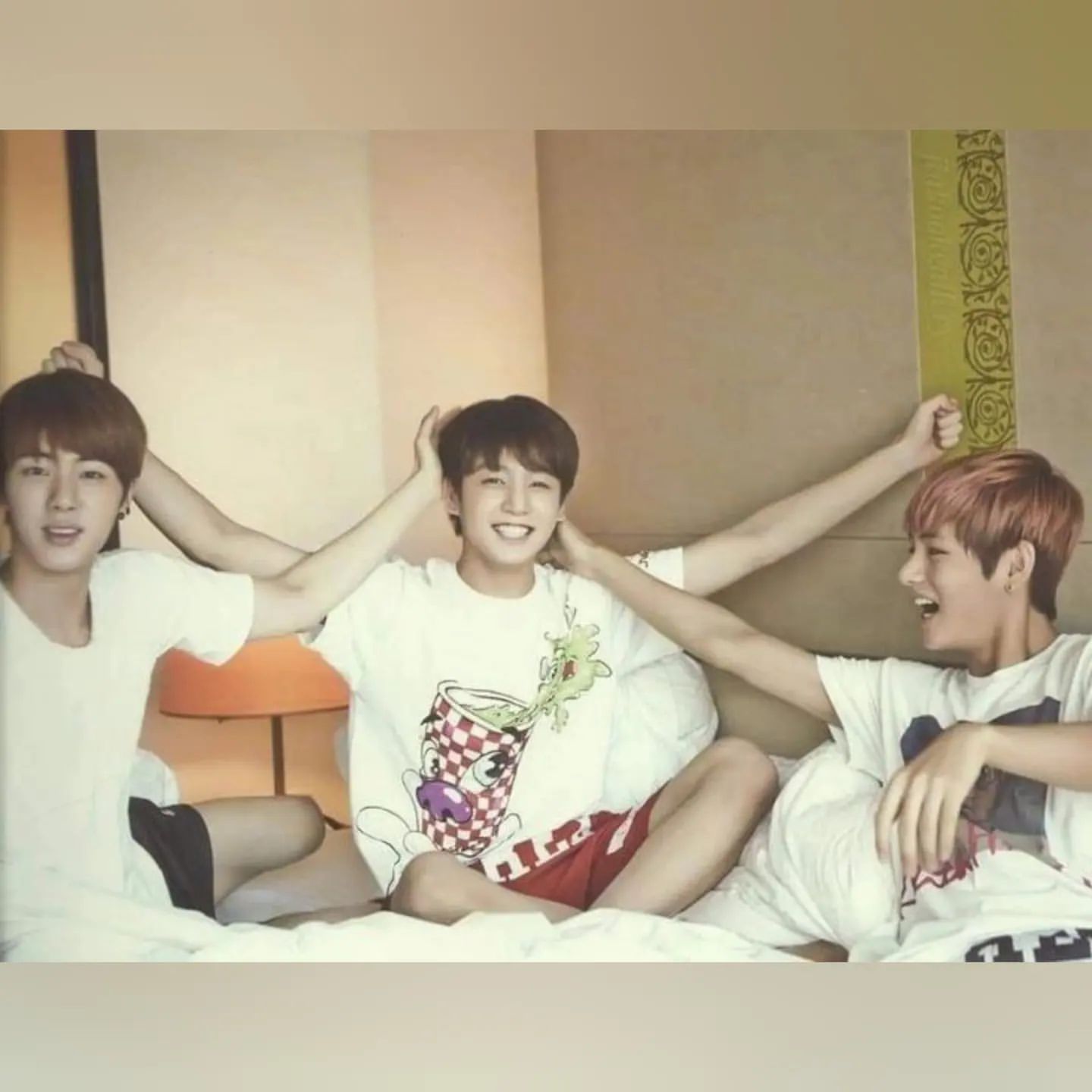 bangtan_boys_a.r.my в LOOKY — фото 10