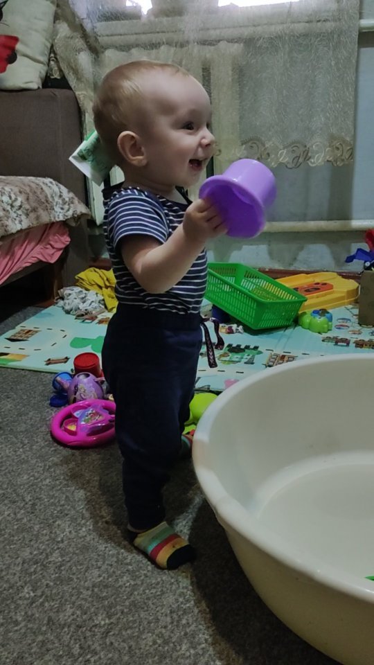 s_a_n_e_c.h_k_a в LOOKY. . Ура😍 мы стоим. У ко...