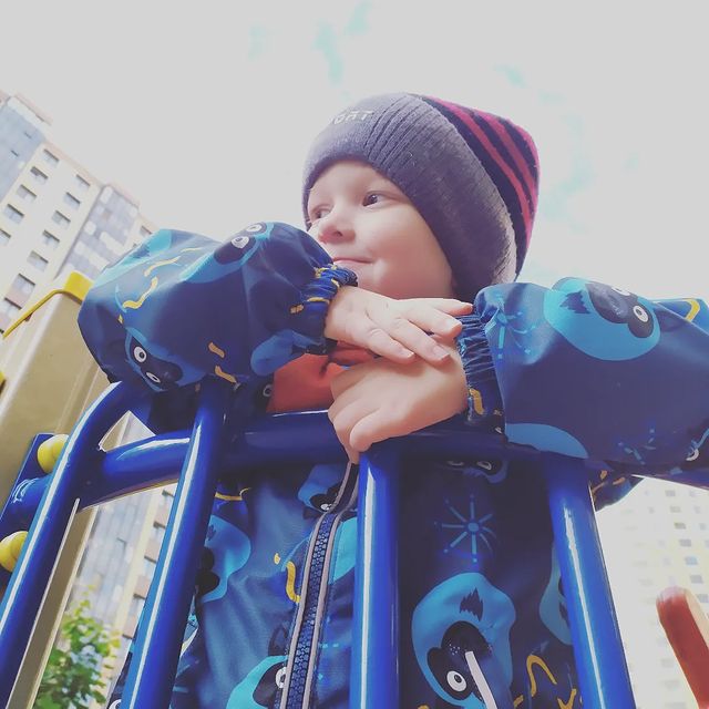 lika_sama в LOOKY. . Очень любит улицу.

...