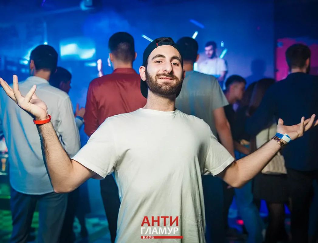 rafchasgrande в LOOKY. . null