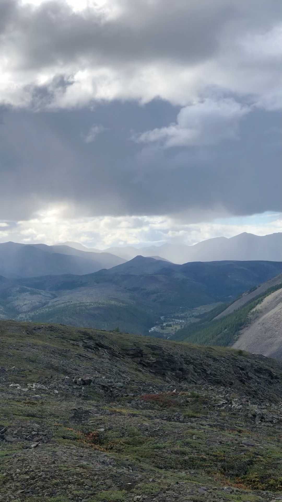 nikitin1994 в LOOKY. . где-то в горах ⛰🏔🏔