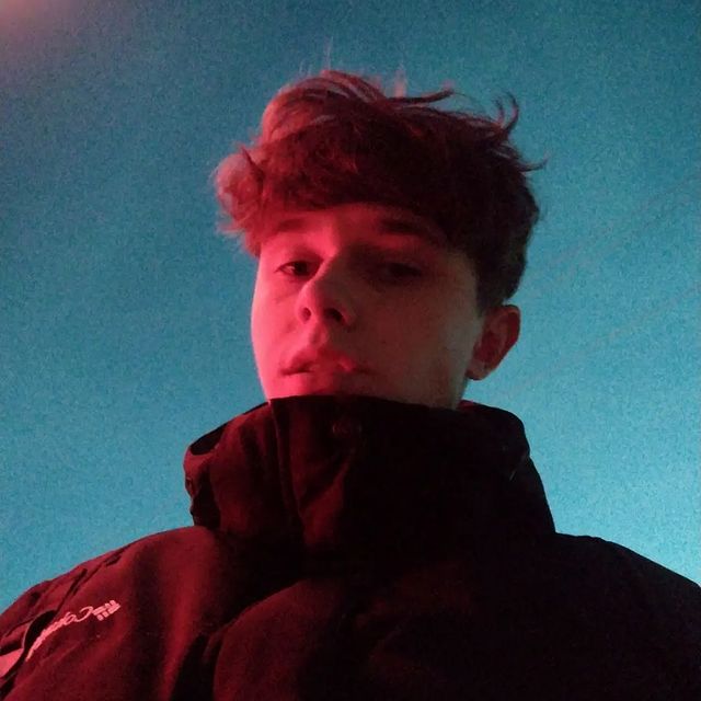 trueamae в LOOKY. . ненавидь меня