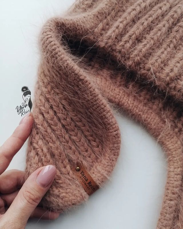 yanarein.knit в LOOKY. . Детали 🤎
✅Ушанка (п...
