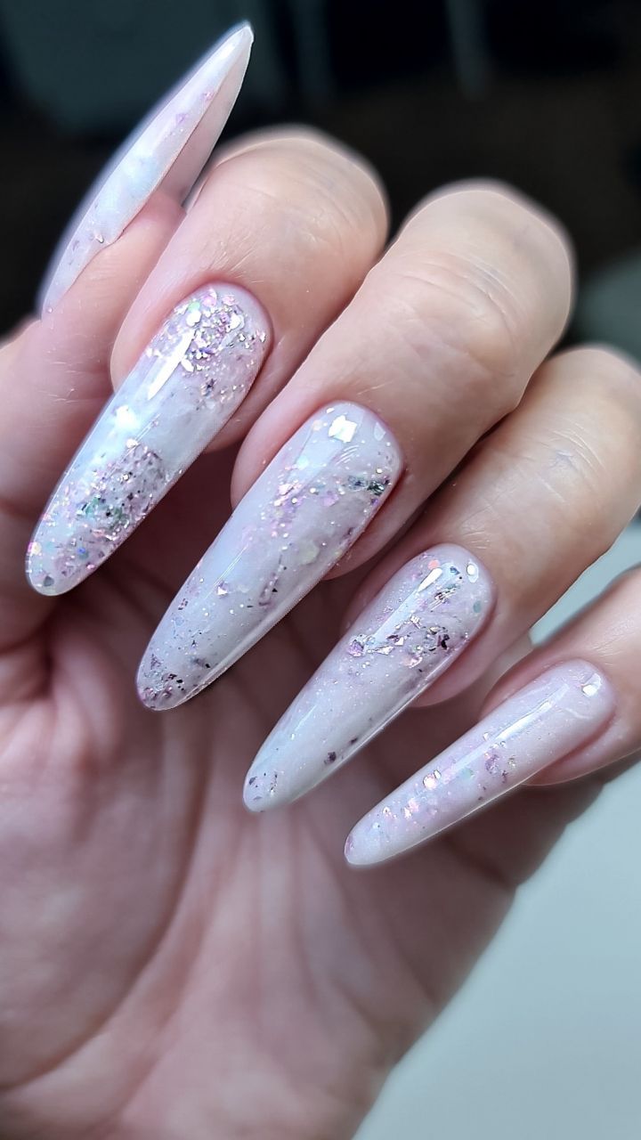 redko_nails в LOOKY. #маникюрискмтим,#гельлакискитим,#наращиваниеискитим. #маникюрискмтим #гел...