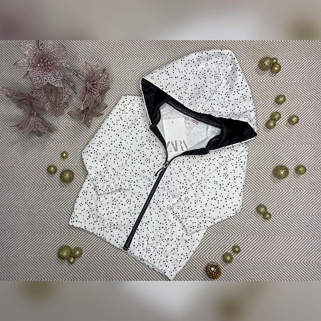 berisheva в LOOKY. . Ветровка Zara🇹🇷
Ка...