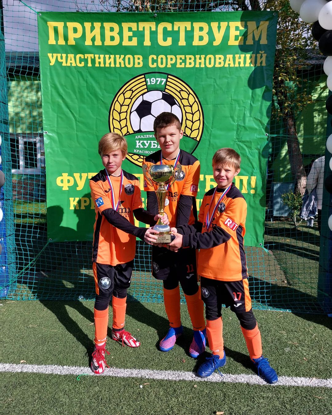 doljikovaludmila в LOOKY — Турнир "Золотая осень" 
Золото 🥇🏆
.
.
.
#золото #чемпионы 