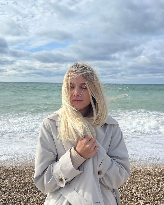 annie_mental в LOOKY. . Цитаты из книги «Эсс...