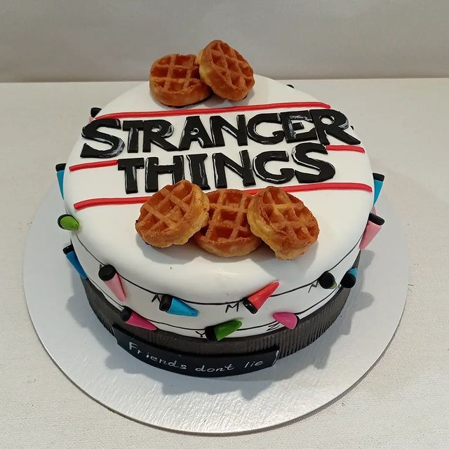 lidia_cakes_us_sib в LOOKY. #деньрождения,#тортназаказусолье,#тортнапраздник,#тортусольесибирское. Торт для любимой вну...