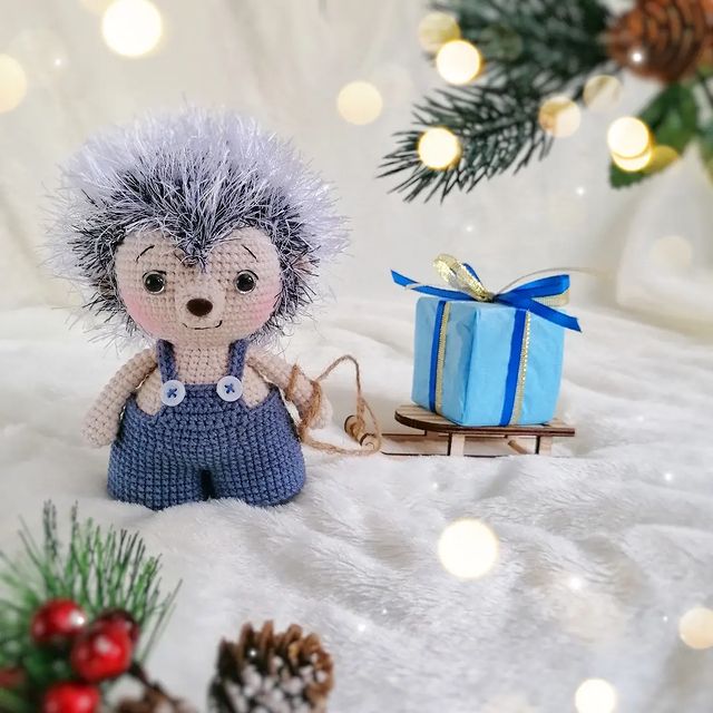 kravchenko_toys в LOOKY. . Что дарить родным на...