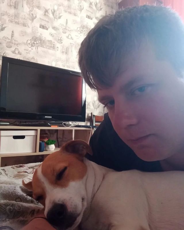 jessi_e_jackrussell в LOOKY. . На папе очень сладко...