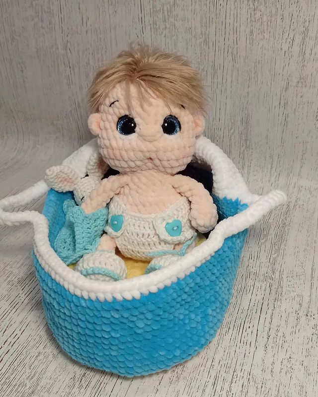 zarubina_rieltor73 в LOOKY. #вяжутнетолькобабушкиноимамочки,#кукларучнойработы,#амигурумикукла,#кулакрючком,#подарокдочке,#игровойнабордлядевочки. Пупсики связаны по о...