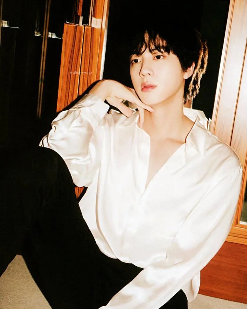 bangtan_boys_a.r.my в LOOKY — фото 8